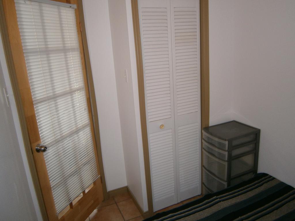 Sous Le Clocher De L'Anse Exterior photo